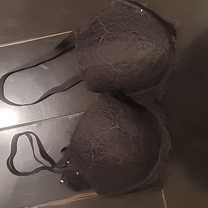 VS Dream Angel's lined demi bra 38D